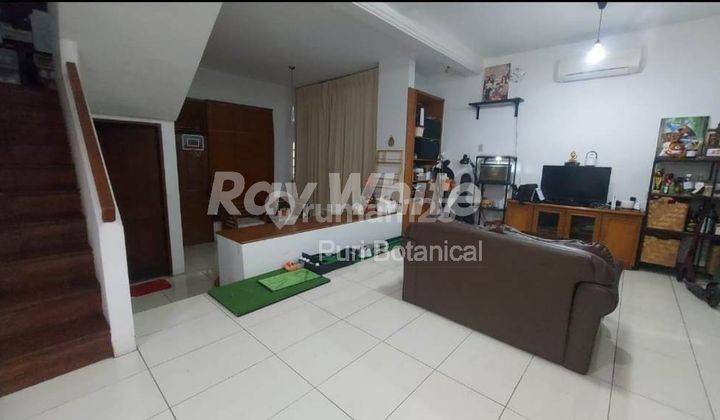 Rumah 2 Lantai Bagus di Puri Kencana, Jakarta Barat 1