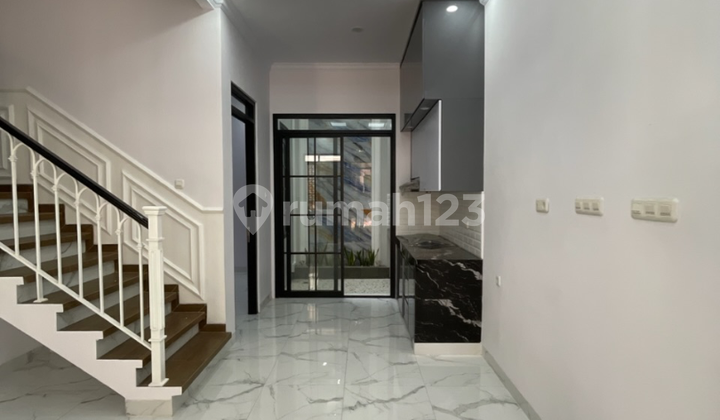Rumah Brand New Townhouse Jagakarsa Jakarta Selatan 2
