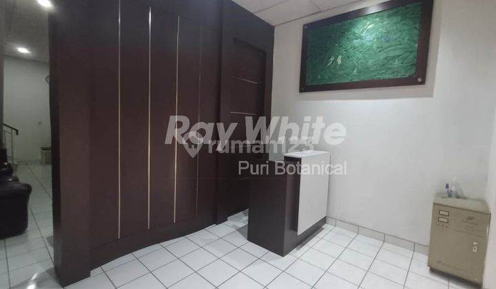 Ruko 2 Lantai Furnished di Puri Botanical 2