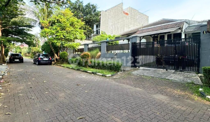 Rumah Nyaman Dijual di Lebak Bulus Jakarta Selatan