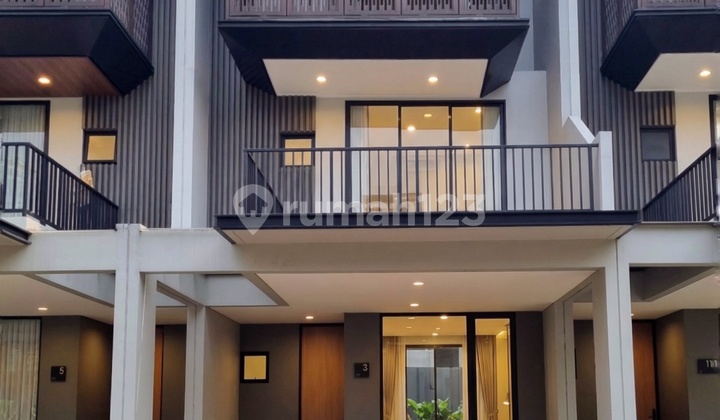 Dijual Rumah Brand New di Botany Hills Fatmawati City Centre Jakarta Selatan.