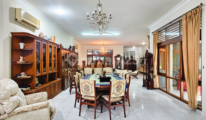 Rumah Lama Terawat di Area Rawamangun Cipinang Rumah Lama Terawat di Area Rawamangun Cipinang