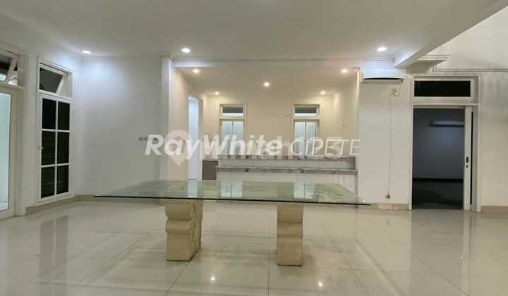 Price Drop for Luxury House with Wide Road Access in Cipete Antasari 2