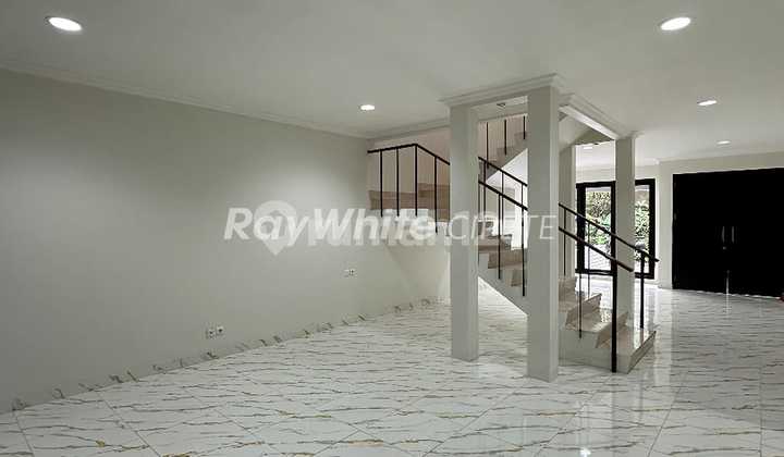 Rumah Cantik Full Renovasi Dalam Komplek Bali View - Cireundeu 2