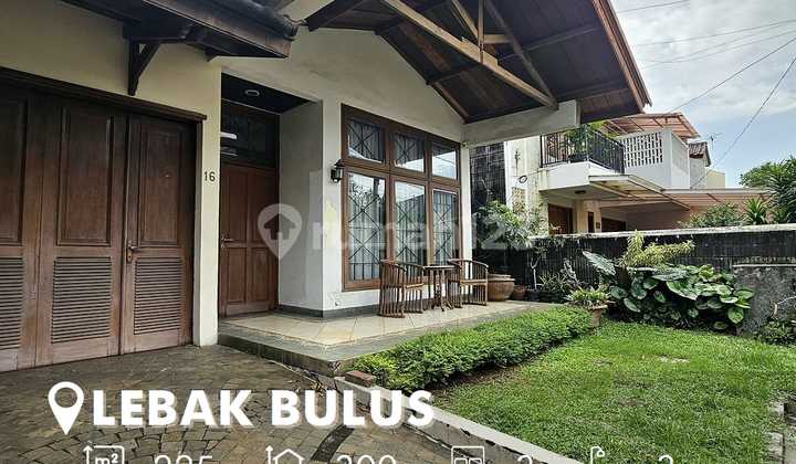 Rumah Dalam Komplek Lebak Bulus Jakarta Selatan