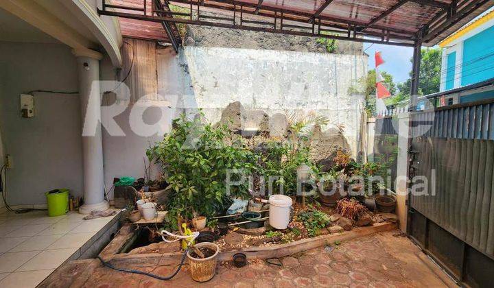 Dijual rumah luas di Kampung Makasar Jakarta Timur  2