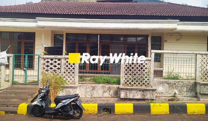 Dijual rumah murah di Intercon Jakarta Barat 1