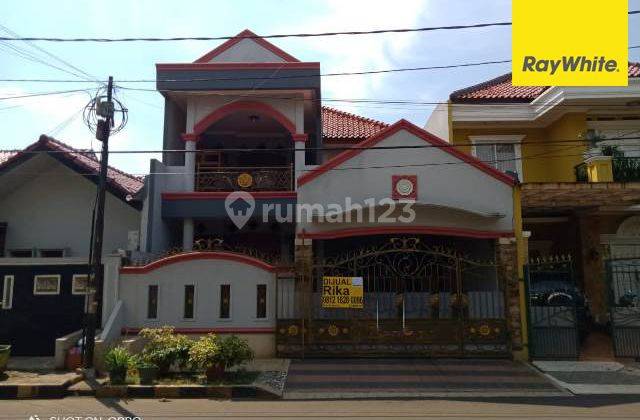 Dijual rumah rapi & terawat di Mahkota Simprug Ciledug 1