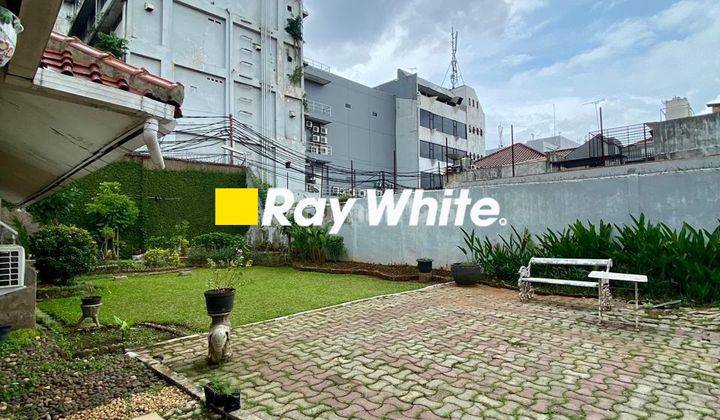 Dijual rumah mewah siap huni di Menteng Jakarta Pusat 2