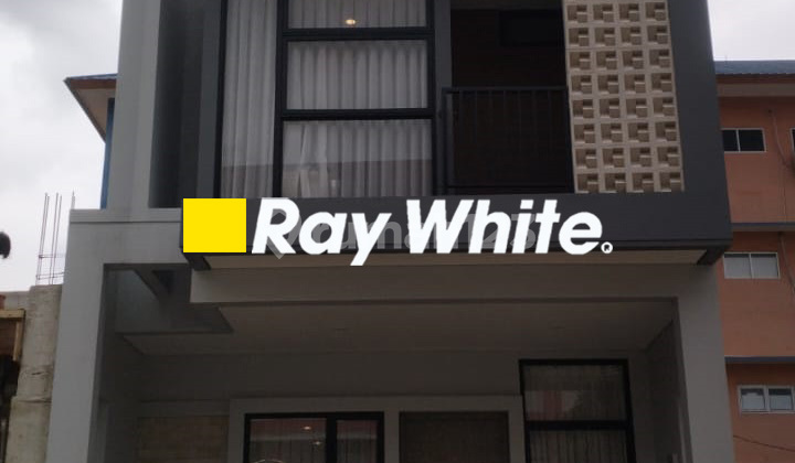 Dijual rumah baru siap huni di lokasi strategis Petukangan Utara Jakarta Selatan Dijual rumah baru siap huni di lokasi strategis Petukangan Utara Jakarta Selatan