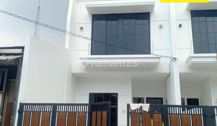 Dijual Rumah Baru 2 Lantai, Siap Huni di Meruya Selatan 1