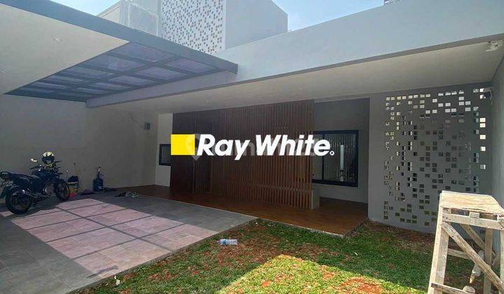 Dijual Rumah Bagus Baru Renovasi di Taman Alfa Indah 1