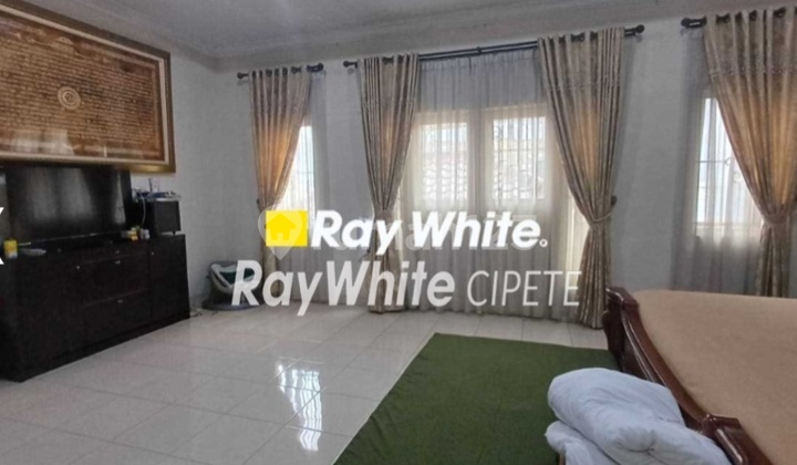 Dijual Rumah Mewah di Permata Mediterania Srengseng Jakarta Barat 2