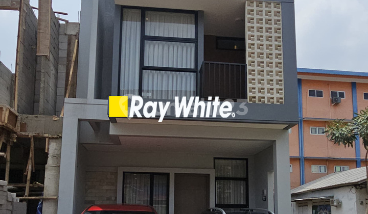 Dijual rumah baru siap huni di lokasi strategis Petukangan Utara Jakarta Selatan