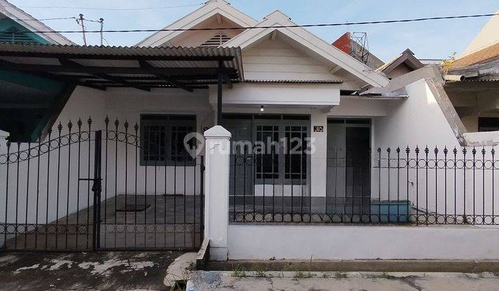 DA RUMAH JALAN NANAS BAGUS TERAWAT DEKAT JALAN MELON, JALAN MANGGIS, JALAN DELIMA, JALAN JERUK, JALAN SEMANGKA 1