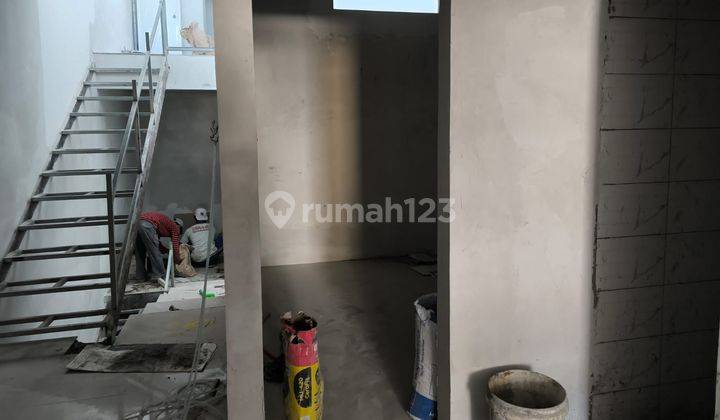 Rumah baru gress 2 Lantai di Semolowaru dekat manyar ngagel 2