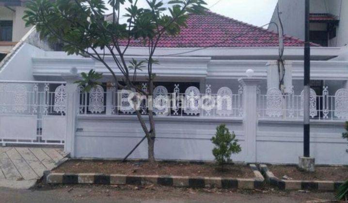 Hd Rumah Bagus Asri Siap Huni Dilengkapi Furnishes Standart Sangat Cocok Untuk Keluarga Lingkungan Tenang Asri Dengan One Gate Sistem Di Margorejo Indah Dekat Jemursari Perapen Nginden Kendangsari Achmad Yani 1