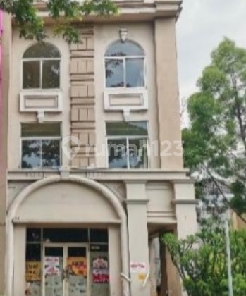 Cheapest Ruko Grand Galaxy City Located in Front Block of Jl Boulevard Raya, 4M Below Market Price, Rarely Available! 2
