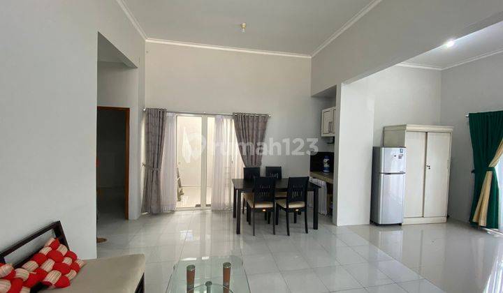 di Komplek Rancamaya Grande, Bogor 3
