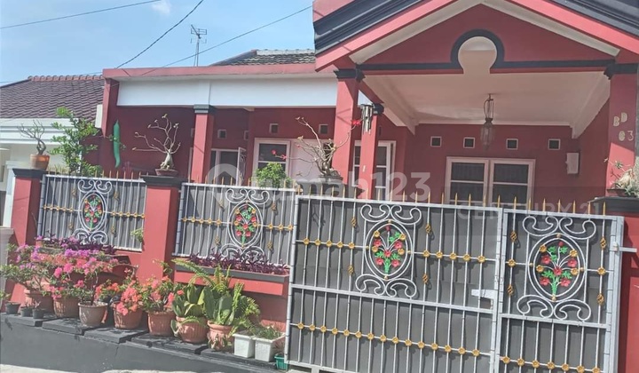 Rumah Strategis Sta KA Cilebut, Siap Huni Dan Terawat, Bogor Rumah Strategis Sta KA Cilebut, Siap Huni Dan Terawat, Bogor