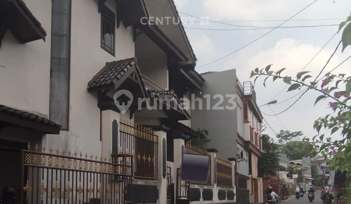 Strategic House Near City Center on Jl Arzimar III Bogor 2