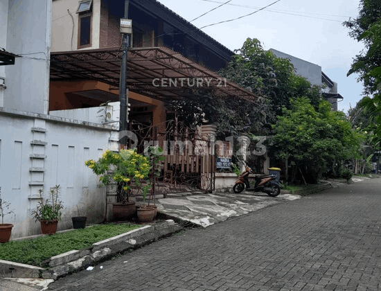 Strategic House in Bukit Bogor Raya