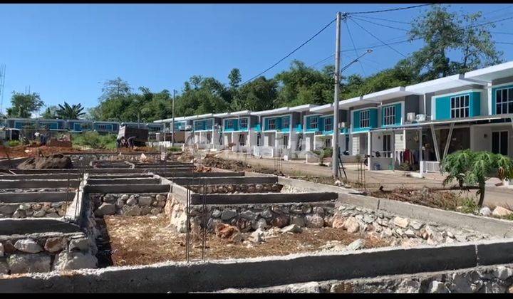 Dijual. Rumah siap huni satu lantai. 300 meter dri jln. Poros perintis 17. 14