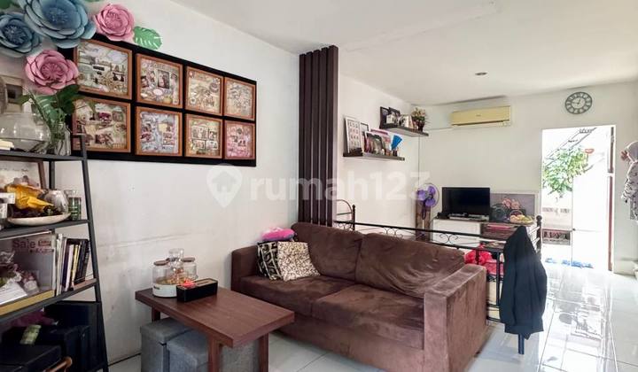 Rare Find! 7-Unit Townhouse in Pangkalan Jati, 3 Minutes to Andara Toll Gate. 2