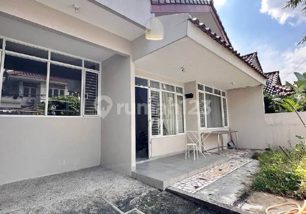 Dream single-story house in an elite housing estate in South Jakarta. 2