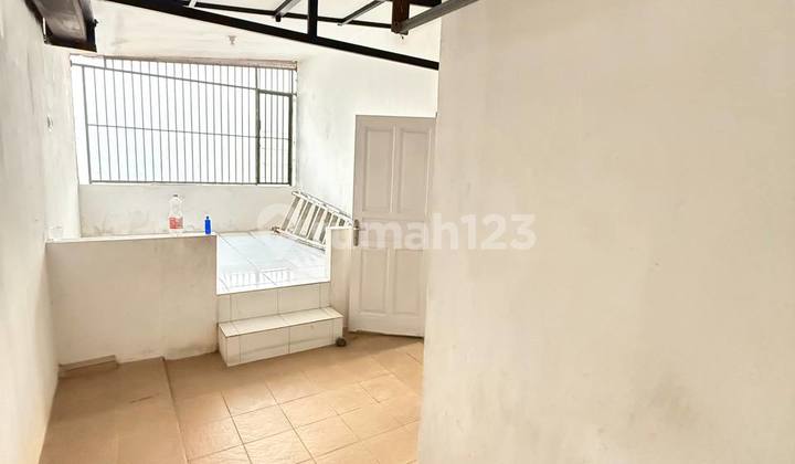 Ready-to-Occupy House in One Gate System Cluster – Strategic Location 5 Minutes to Brigif Toll Road 2