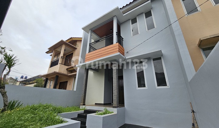 Komplek Elit Bukit Cinere Indah Siap Huni Taman Besar 2