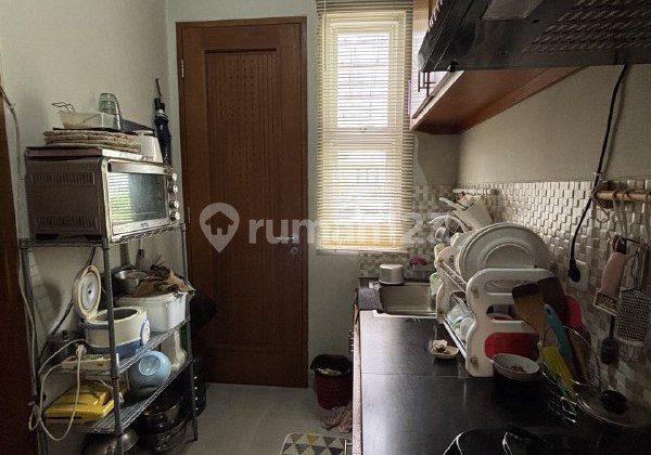Rumah Dalam Komplek Cinere Dekat Pintu Tol Brigif 2