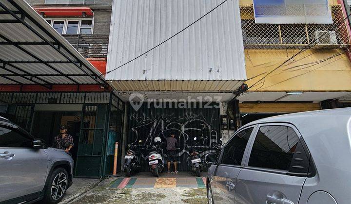  Ruko Dijual Di Lokasi Super Strategis. Fatmawati Raya, Jakarta Selatan. 1