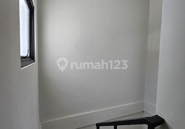 Rumah Baru 2 Lantai Cluster Cinere 2