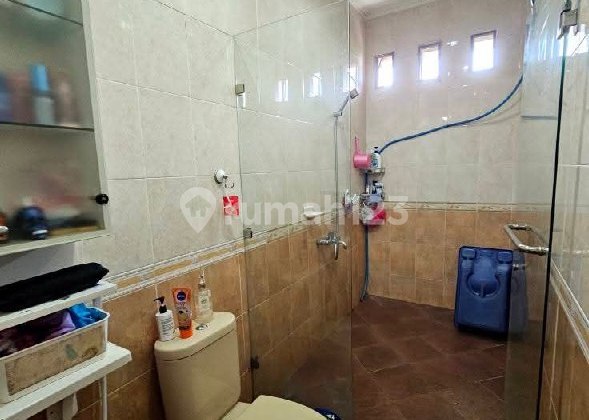 Small but Beautiful House in Pangkalan Jati - Strategic Location Near the Toll Road! 2