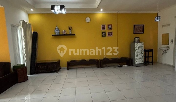 Beautiful House Jagakarasa South Jakarta Best Price 2