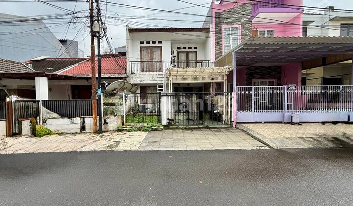 Rumah Komplek Elite Lebak Bulus Jakarta Selatan Rumah Komplek Elite Lebak Bulus Jakarta Selatan