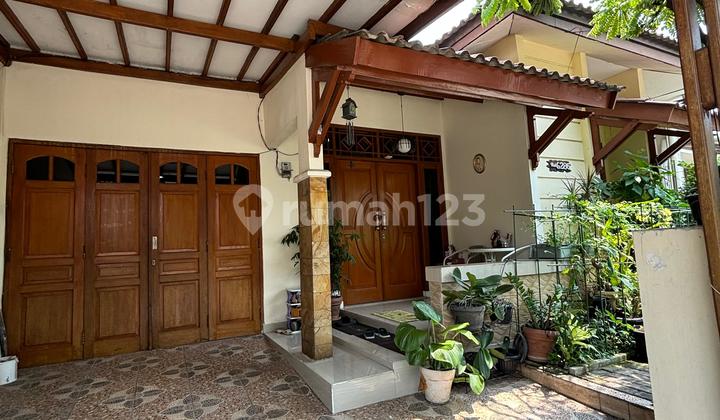 Rumah Rapi Siap Huni Komplek Megapolitan Cinere