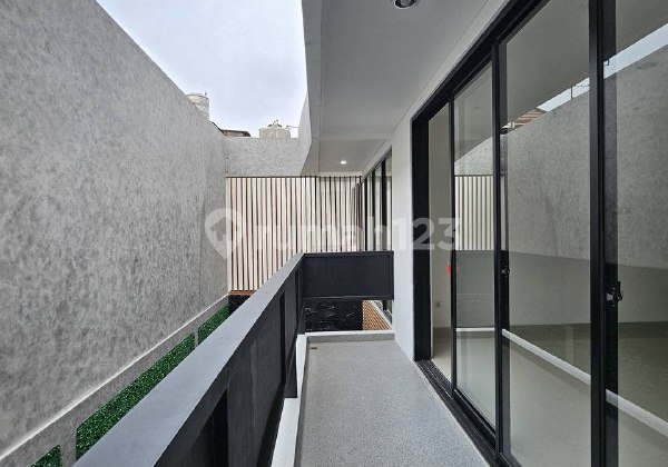 Rumah Brand New Bintaro Ada Swimming Pool  2