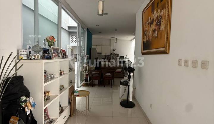 Comfortable Living in an Exclusive Townhouse with a One Gate System. 2