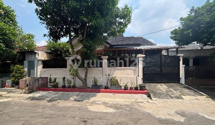 2-Story House in Megapolitan Cinere Complex