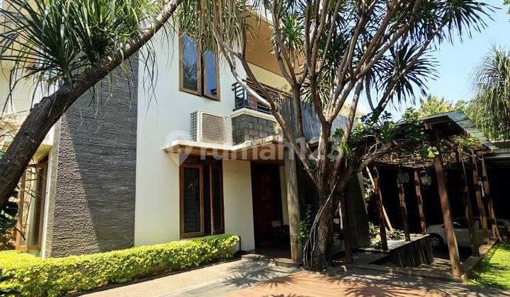 Rumah Tropis dengan sentuhan tradisional di Jagakarsa, Hidden Gem Jakarta Selatan