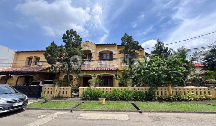 Beautiful House in Cinere - Strategic Location & Serene Environment Beautiful House in Cinere - Strategic Location & Serene Environment