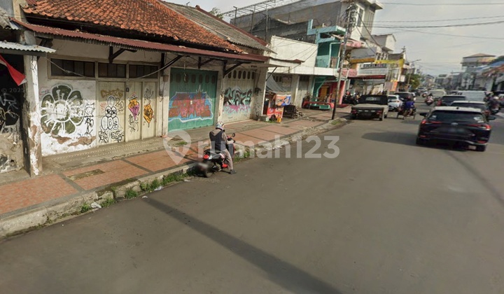 Rumah Lama Orientasi Tanah Jl. Parujakan Pekalangan Kota Cirebon