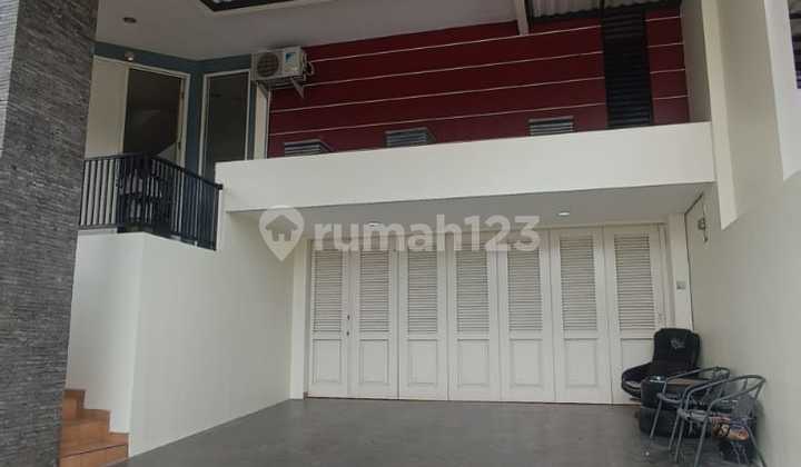 Rumah Minimalis 2 Lantai Candi Golf Semarang Full Furnish 2