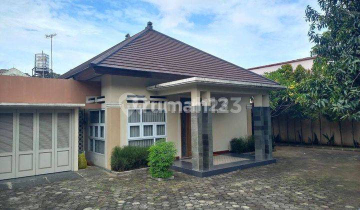 Rumah Mewah Furnished Jalan Kawi Candisari Semarang Hook 1