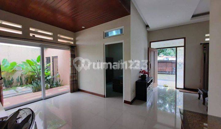 Rumah Mewah Furnished Jalan Kawi Candisari Semarang Hook 2