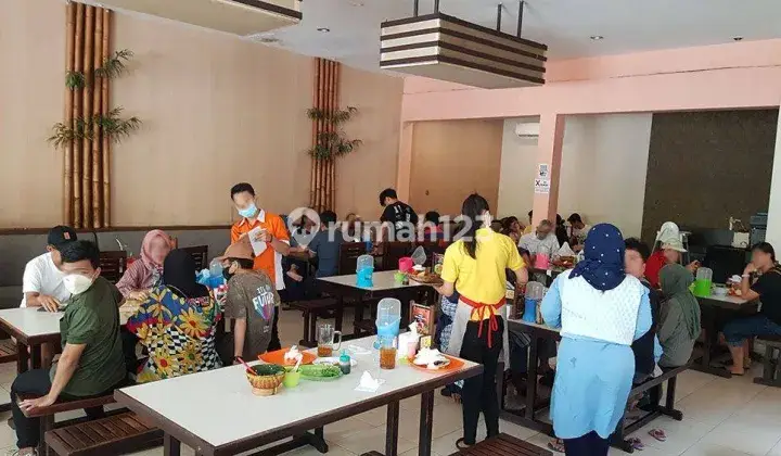 Dijual Ruang Usaha Strategis di Kampung Kali Semarang Tengah 2