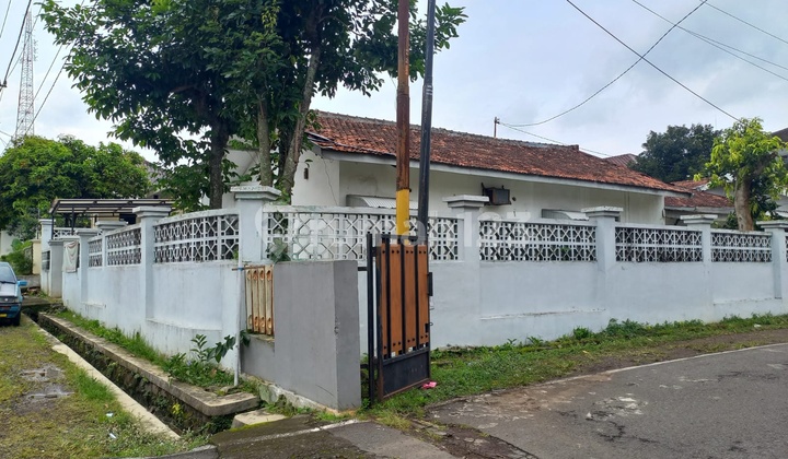 Rumah Itung Tanah Lokasi Premium Srondol Selangkah Setiabudi Raya 1