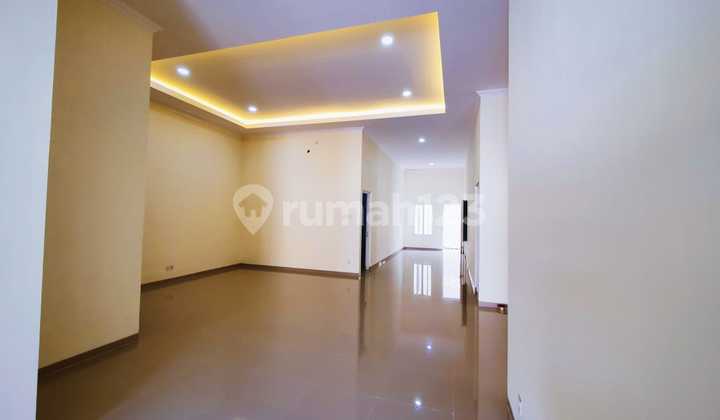 Modern Minimalist 2-Story House on Jl. Sri Rejeki, Manyaran, Semarang 2